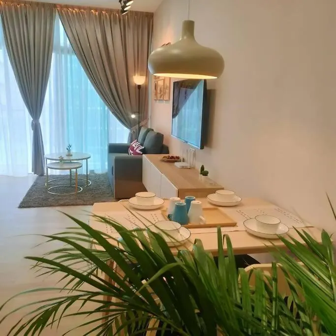 Mount Austin Palazio Studio 2B 1-4Pax/Ikea/Toppen Johor Bahru Apartment