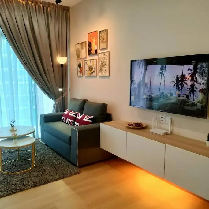 Mount Austin Palazio Studio 2B 1-4Pax/Ikea/Toppen Johor Bahru 0*,  Malaysia